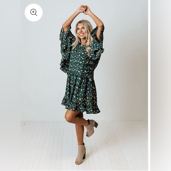 Meritt Floral Green Dress - Picture 3 of 6